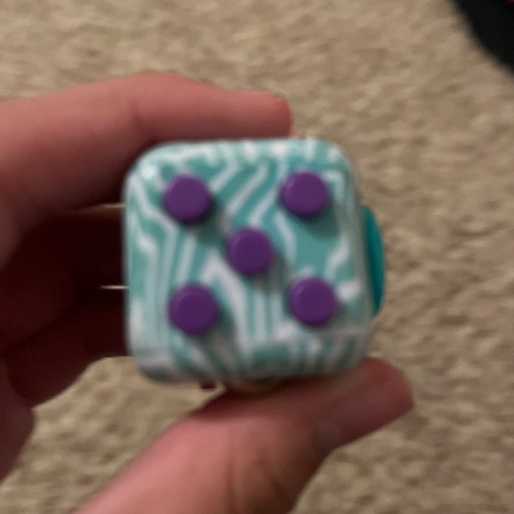Fidget Cube Toy - Picture 3 of 4
